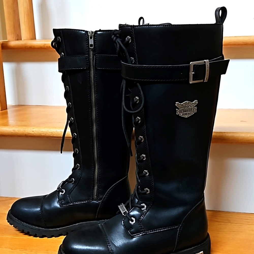 Women's Milwaukee riding boots